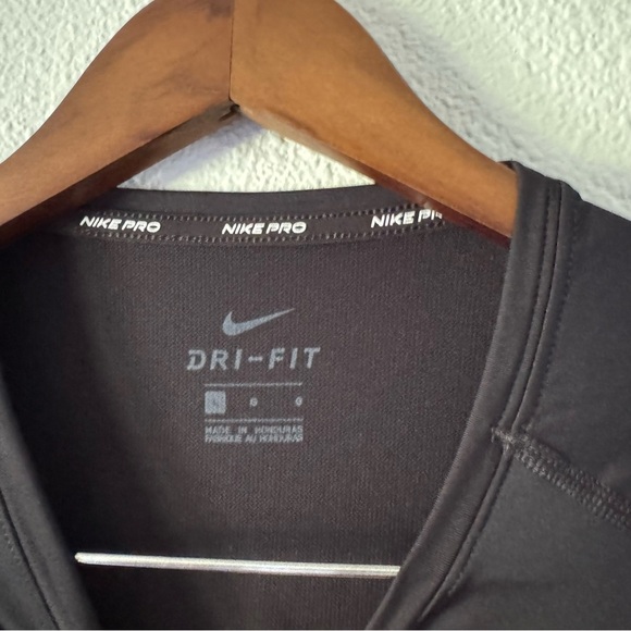 Nike Pro Slim Fit Training Shirt Black Long Sleeve Athletic Swoosh Logo Lg NEW - Picture 6 of 12